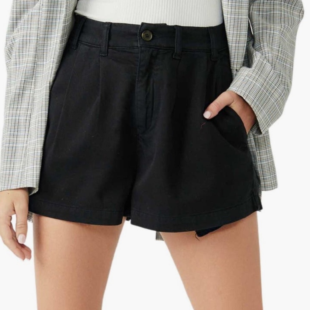 Free People Billie Chino Shorts Black - Picture 7 of 10